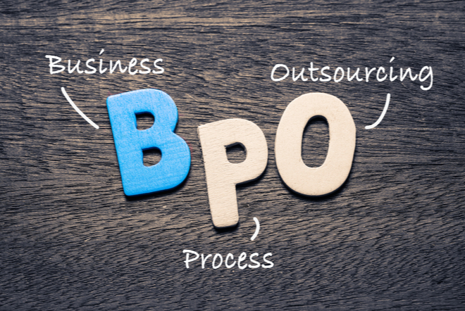 自治体向け／BPOは業務委託と何が違うのか？